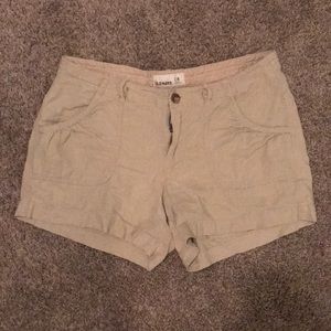 NEW flowy tan shorts